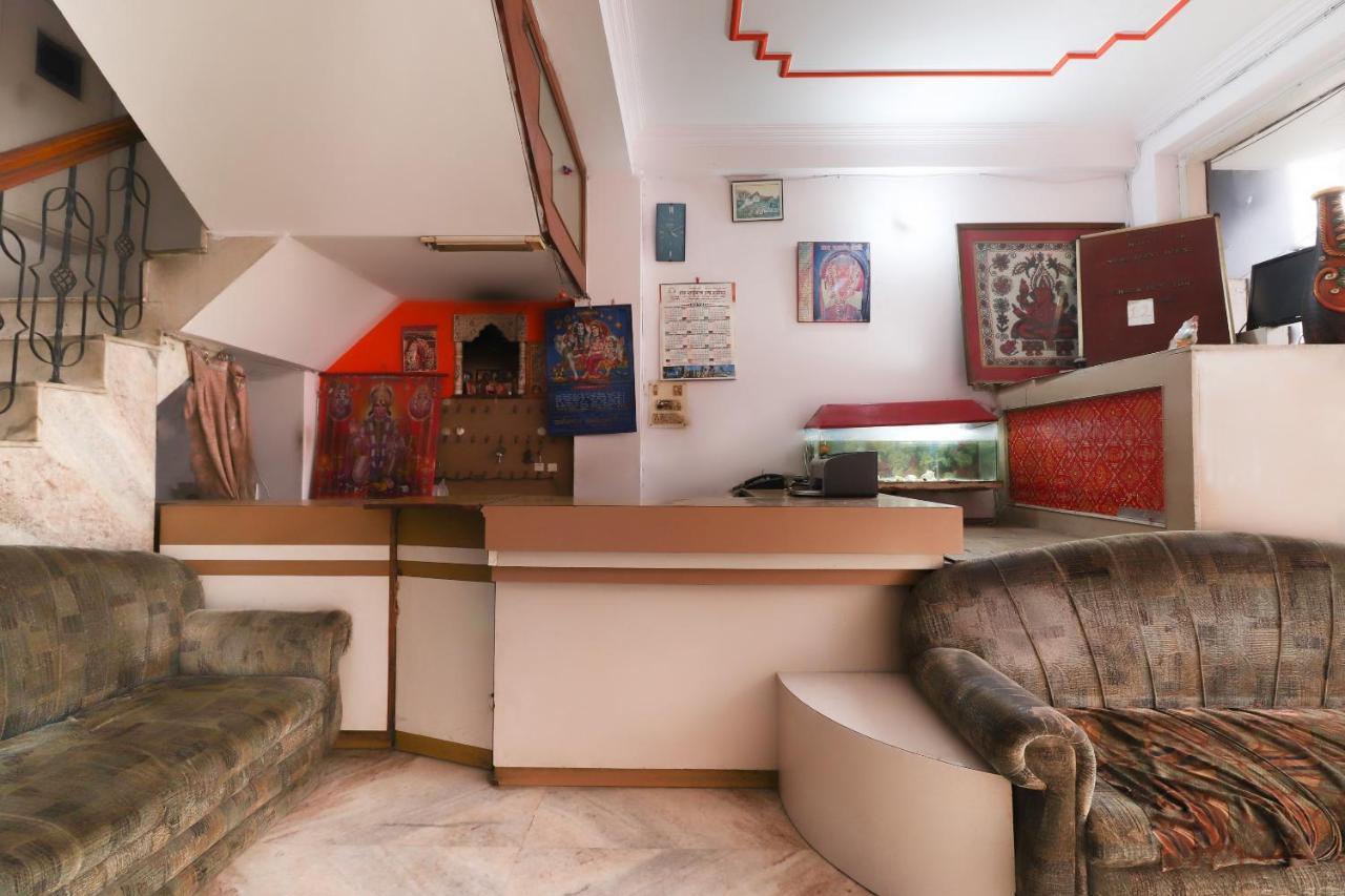 Spot On Jaiswal Guest House Hasanganj Екстериор снимка