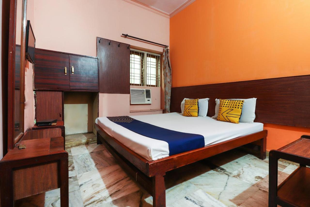 Spot On Jaiswal Guest House Hasanganj Екстериор снимка