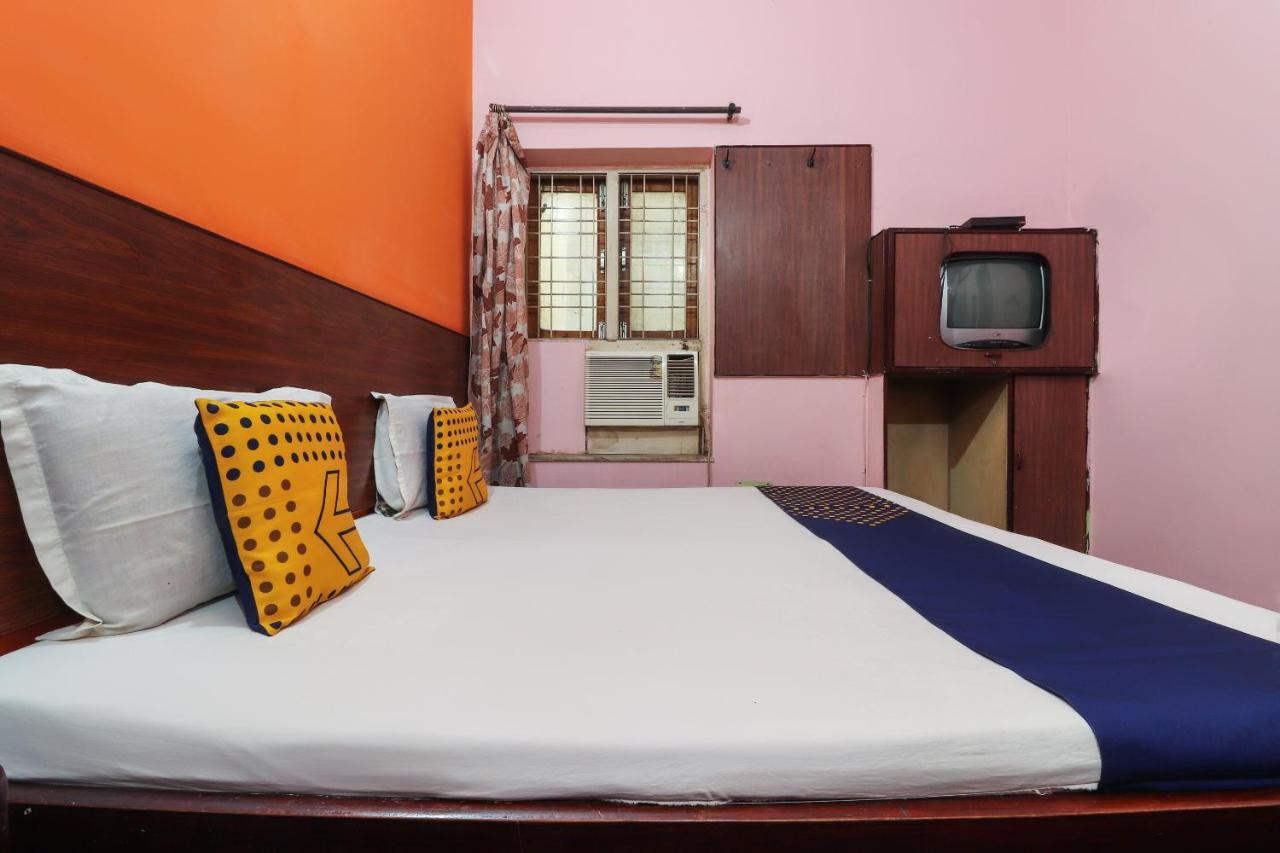 Spot On Jaiswal Guest House Hasanganj Екстериор снимка