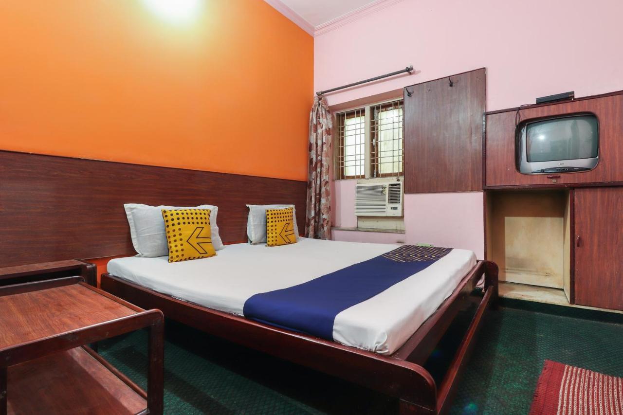 Spot On Jaiswal Guest House Hasanganj Екстериор снимка